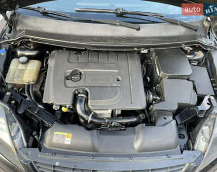 Черный Форд Фокус, объемом двигателя 1.6 л и пробегом 260 тыс. км за 5400 $, фото 25 на Automoto.ua