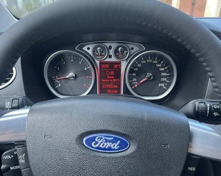 Черный Форд Фокус, объемом двигателя 1.6 л и пробегом 220 тыс. км за 5850 $, фото 6 на Automoto.ua