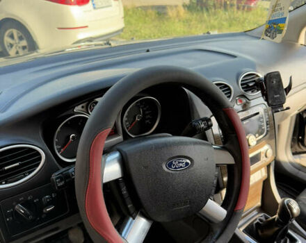 Черный Форд Фокус, объемом двигателя 1.6 л и пробегом 283 тыс. км за 5700 $, фото 33 на Automoto.ua