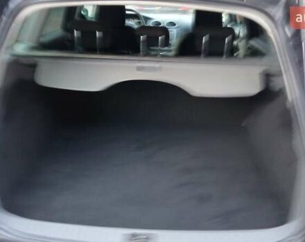 Черный Форд Фокус, объемом двигателя 1.6 л и пробегом 196 тыс. км за 5000 $, фото 7 на Automoto.ua