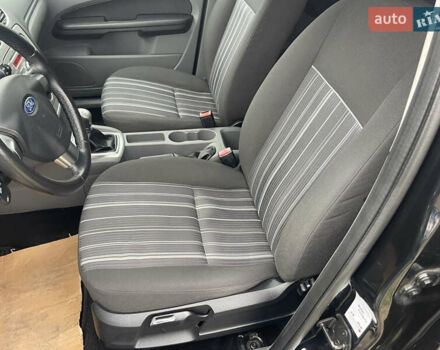 Черный Форд Фокус, объемом двигателя 1.6 л и пробегом 223 тыс. км за 6400 $, фото 44 на Automoto.ua