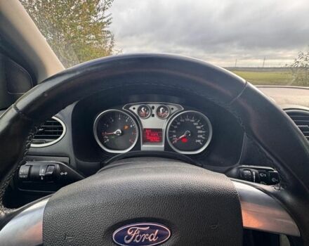 Черный Форд Фокус, объемом двигателя 1.6 л и пробегом 280 тыс. км за 4800 $, фото 7 на Automoto.ua