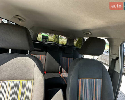 Черный Форд Фокус, объемом двигателя 1.6 л и пробегом 240 тыс. км за 5499 $, фото 2 на Automoto.ua