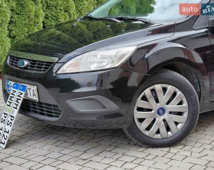 Форд Фокус 2008 у Самборе на Automoto.ua Чорний Форд Фокус, об'ємом двигуна 1.6 л та пробігом 225 тис. км за 4999 $, фото 5 на Automoto.ua