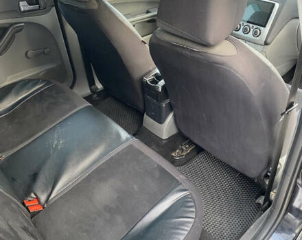 Чорний Форд Фокус, об'ємом двигуна 1.6 л та пробігом 223 тис. км за 5300 $, фото 28 на Automoto.ua