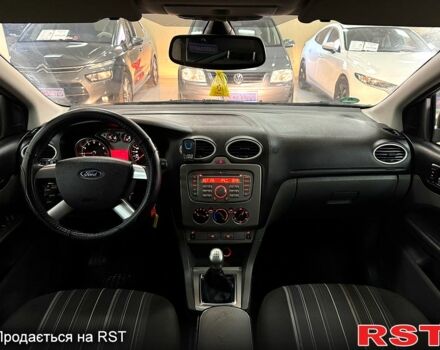 Черный Форд Фокус, объемом двигателя 1.8 л и пробегом 19300 тыс. км за 5400 $, фото 8 на Automoto.ua