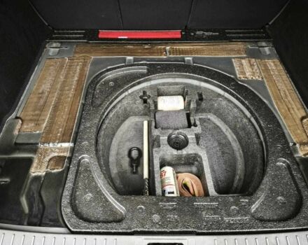 Черный Форд Фокус, объемом двигателя 1.6 л и пробегом 190 тыс. км за 5200 $, фото 1 на Automoto.ua