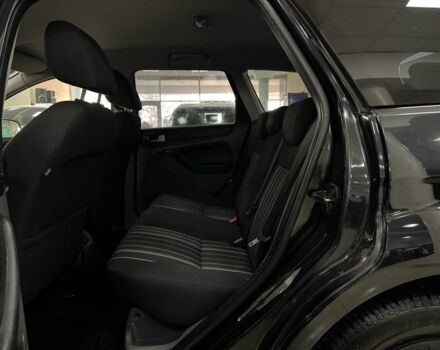 Чорний Форд Фокус, об'ємом двигуна 1.8 л та пробігом 193 тис. км за 5400 $, фото 6 на Automoto.ua