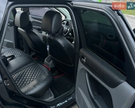 Чорний Форд Фокус, об'ємом двигуна 1.6 л та пробігом 295 тис. км за 5599 $, фото 21 на Automoto.ua