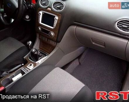 Черный Форд Фокус, объемом двигателя 2 л и пробегом 240 тыс. км за 5700 $, фото 2 на Automoto.ua