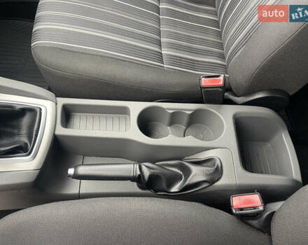 Черный Форд Фокус, объемом двигателя 1.6 л и пробегом 223 тыс. км за 6400 $, фото 43 на Automoto.ua