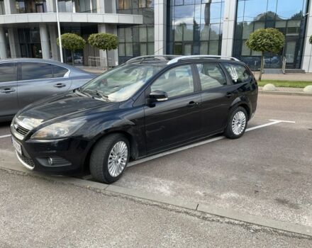 Черный Форд Фокус, объемом двигателя 1.6 л и пробегом 300 тыс. км за 5000 $, фото 1 на Automoto.ua