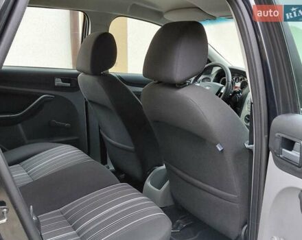 Форд Фокус 2008 в Самборе на Automoto.ua Черный Форд Фокус, объемом двигателя 1.6 л и пробегом 225 тыс. км за 4999 $, фото 64 на Automoto.ua