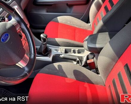 Черный Форд Фокус, объемом двигателя 1.6 л и пробегом 208 тыс. км за 5200 $, фото 6 на Automoto.ua