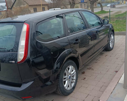 Форд Фокус 2009 у Ужгороді на Automoto.ua Чорний Форд Фокус, об'ємом двигуна 1.6 л та пробігом 210 тис. км за 5800 $, фото 4 на Automoto.ua