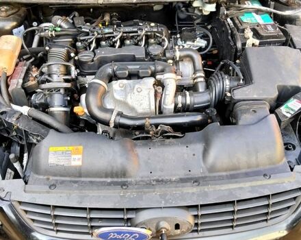 Черный Форд Фокус, объемом двигателя 1.6 л и пробегом 260 тыс. км за 6300 $, фото 3 на Automoto.ua