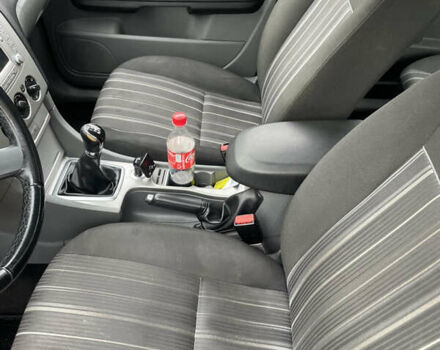 Черный Форд Фокус, объемом двигателя 1.56 л и пробегом 270 тыс. км за 5400 $, фото 8 на Automoto.ua