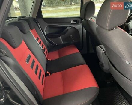 Черный Форд Фокус, объемом двигателя 1.6 л и пробегом 257 тыс. км за 6400 $, фото 19 на Automoto.ua