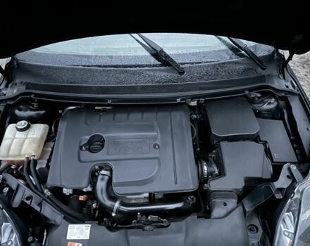 Черный Форд Фокус, объемом двигателя 1.6 л и пробегом 235 тыс. км за 5350 $, фото 7 на Automoto.ua