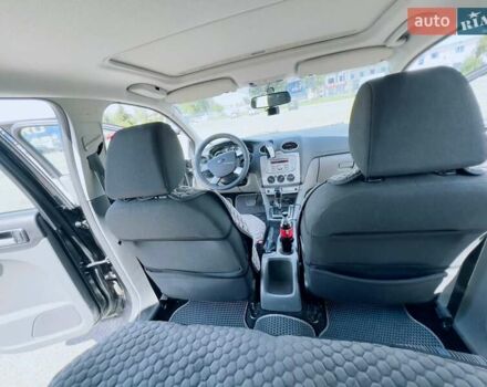 Черный Форд Фокус, объемом двигателя 2 л и пробегом 125 тыс. км за 6700 $, фото 1 на Automoto.ua