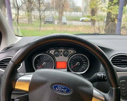 Черный Форд Фокус, объемом двигателя 1.6 л и пробегом 194 тыс. км за 6000 $, фото 7 на Automoto.ua