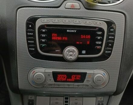 Черный Форд Фокус, объемом двигателя 1.6 л и пробегом 208 тыс. км за 6565 $, фото 3 на Automoto.ua