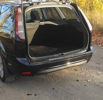 Форд Фокус 2009 в Каменке-Бугской на Automoto.ua Черный Форд Фокус, объемом двигателя 1.8 л и пробегом 356 тыс. км за 5200 $, фото 8 на Automoto.ua