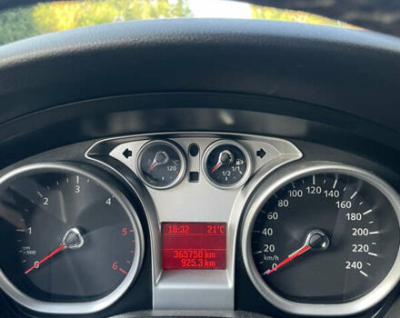 Черный Форд Фокус, объемом двигателя 2 л и пробегом 366 тыс. км за 6999 $, фото 9 на Automoto.ua