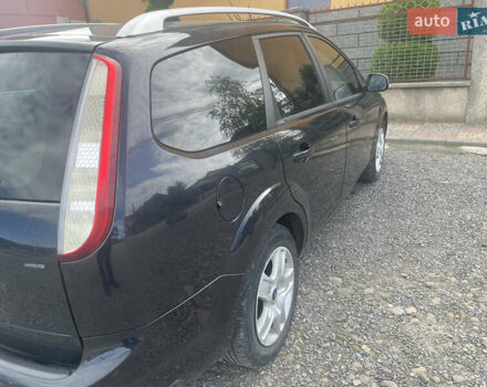 Форд Фокус 2009 у Ужгороді на Automoto.ua Чорний Форд Фокус, об'ємом двигуна 1.6 л та пробігом 280 тис. км за 4900 $, фото 5 на Automoto.ua