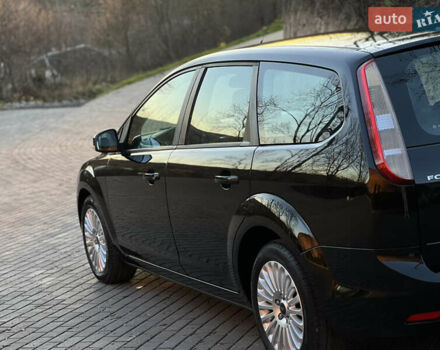 Черный Форд Фокус, объемом двигателя 1.6 л и пробегом 225 тыс. км за 6500 $, фото 3 на Automoto.ua