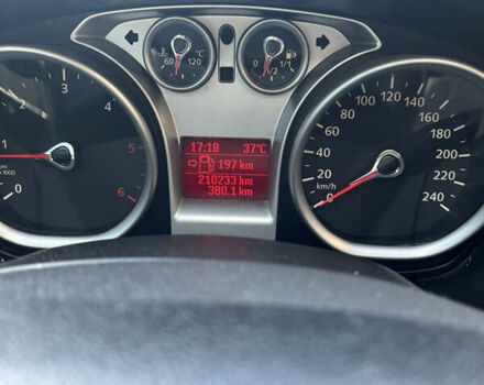 Форд Фокус 2009 у Ужгороді на Automoto.ua Чорний Форд Фокус, об'ємом двигуна 1.6 л та пробігом 210 тис. км за 5800 $, фото 3 на Automoto.ua