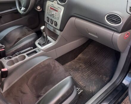 Черный Форд Фокус, объемом двигателя 1.6 л и пробегом 247 тыс. км за 5500 $, фото 14 на Automoto.ua