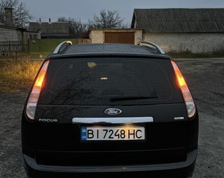 Черный Форд Фокус, объемом двигателя 1.6 л и пробегом 235 тыс. км за 5350 $, фото 3 на Automoto.ua