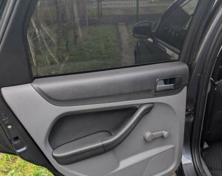 Чорний Форд Фокус, об'ємом двигуна 1.8 л та пробігом 252 тис. км за 5500 $, фото 14 на Automoto.ua