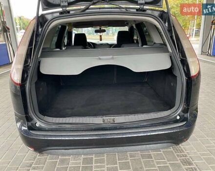 Черный Форд Фокус, объемом двигателя 1.6 л и пробегом 257 тыс. км за 6400 $, фото 35 на Automoto.ua