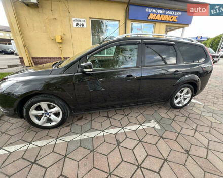 Чорний Форд Фокус, об'ємом двигуна 1.8 л та пробігом 215 тис. км за 5200 $, фото 1 на Automoto.ua