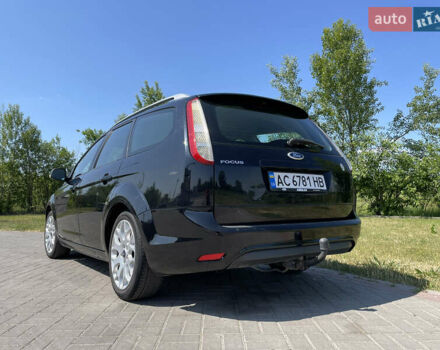 Черный Форд Фокус, объемом двигателя 1.6 л и пробегом 216 тыс. км за 5500 $, фото 1 на Automoto.ua