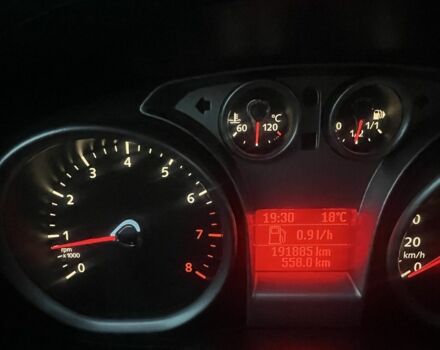 Чорний Форд Фокус, об'ємом двигуна 1.6 л та пробігом 190 тис. км за 6100 $, фото 6 на Automoto.ua