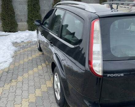 Черный Форд Фокус, объемом двигателя 1.56 л и пробегом 270 тыс. км за 5400 $, фото 3 на Automoto.ua
