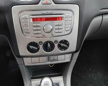 Форд Фокус 2009 у Запоріжжя на Automoto.ua Чорний Форд Фокус, об'ємом двигуна 1.6 л та пробігом 221 тис. км за 5400 $, фото 14 на Automoto.ua