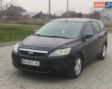 Черный Форд Фокус, объемом двигателя 1.8 л и пробегом 300 тыс. км за 5900 $, фото 7 на Automoto.ua