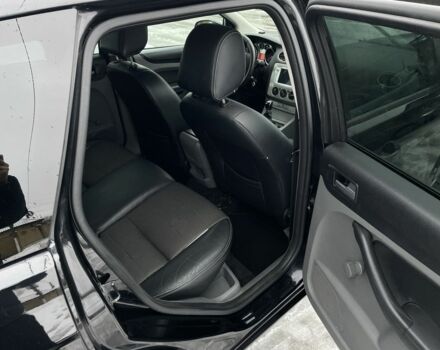 Черный Форд Фокус, объемом двигателя 1.6 л и пробегом 217 тыс. км за 5900 $, фото 9 на Automoto.ua