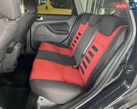 Черный Форд Фокус, объемом двигателя 1.6 л и пробегом 257 тыс. км за 6400 $, фото 18 на Automoto.ua