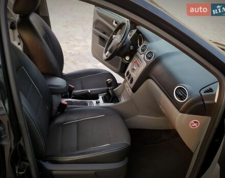 Черный Форд Фокус, объемом двигателя 1.6 л и пробегом 215 тыс. км за 6200 $, фото 79 на Automoto.ua