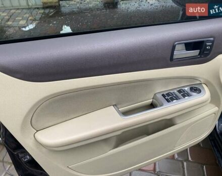 Черный Форд Фокус, объемом двигателя 1.56 л и пробегом 242 тыс. км за 5500 $, фото 19 на Automoto.ua