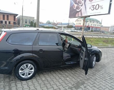 Черный Форд Фокус, объемом двигателя 1.6 л и пробегом 269 тыс. км за 4700 $, фото 4 на Automoto.ua