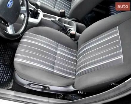 Черный Форд Фокус, объемом двигателя 0 л и пробегом 230 тыс. км за 5300 $, фото 9 на Automoto.ua