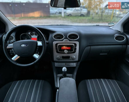 Форд Фокус 2010 в Виннице на Automoto.ua Черный Форд Фокус, объемом двигателя 1.6 л и пробегом 233 тыс. км за 6300 $, фото 47 на Automoto.ua