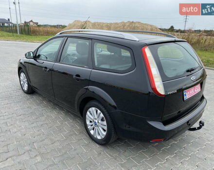 Черный Форд Фокус, объемом двигателя 1.6 л и пробегом 214 тыс. км за 6150 $, фото 6 на Automoto.ua