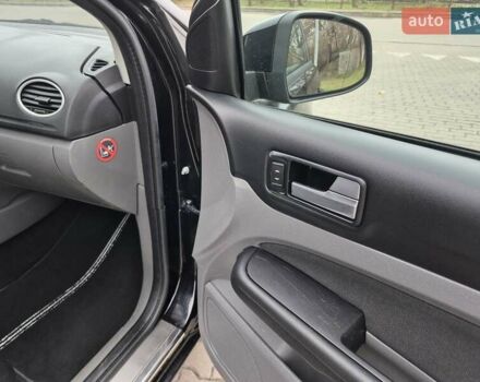 Чорний Форд Фокус, об'ємом двигуна 1.6 л та пробігом 249 тис. км за 6900 $, фото 53 на Automoto.ua